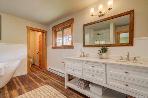 31155 Sunbird Way, Oak Creek, CO 80467-8503