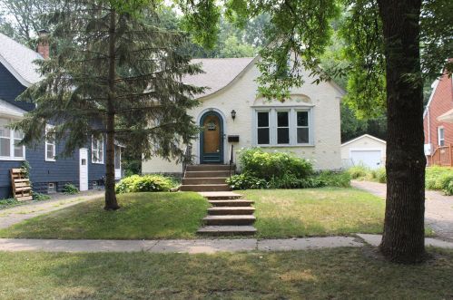 144 Curtice St, Saint Paul, MN 55118-5709
