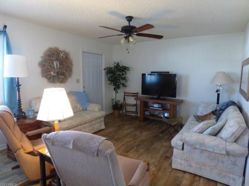 26 Desert Candle Cir, Lehigh Acres FL 33936-7362 exterior