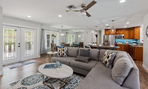 773 Holly Ct, Marco Island FL  34145-1915 exterior