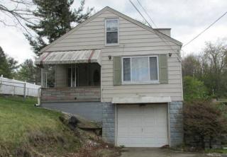 214 Poplar St, Monroeville, PA 15146-4004