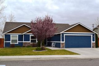 6416 4 Pl, Kennewick WA  99336-9427 exterior