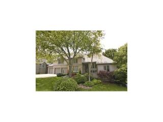 12314 Granada Ln, Shawnee Mission, KS 66209-2635
