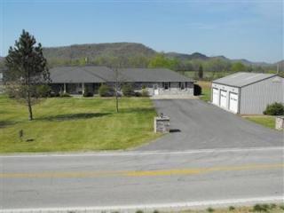 4454 Campton Rd, Patsey, KY 40380-9772