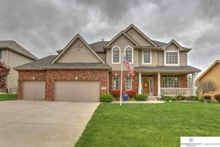 15122 Newport Ave, Omaha, NE 68116-4479