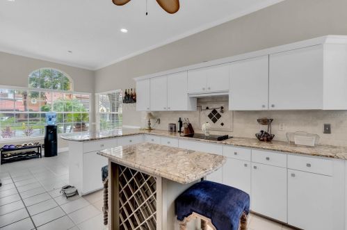 1235 Glencrest, Lake Mary FL  32746-5025 exterior