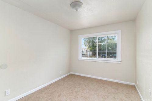 1122 89th Ave, Oakland CA  94621-1120 exterior
