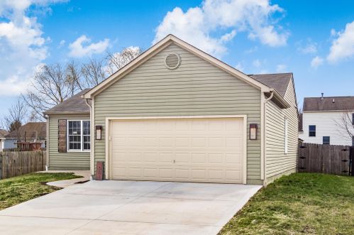 501 Poppy Ln, Marysville OH  43040-8109 exterior