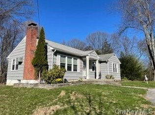 30 Greentree Dr, Hyde Park, NY 12538-2141