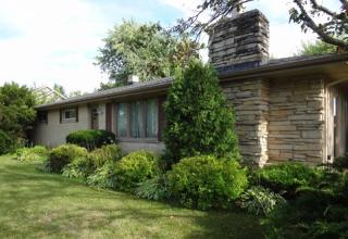 8301 10 Pl, Kenosha WI  53144-7150 exterior