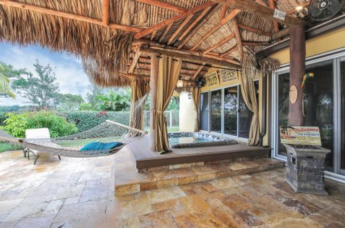8813 Wendy Ln, West Palm Beach FL  33411-6522 exterior
