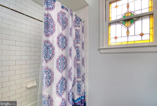 11 Brown St, Gloucester NJ  08030-1837 exterior