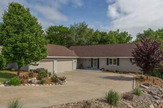 1319 72nd Ave, Ankeny, IA 50023-8838