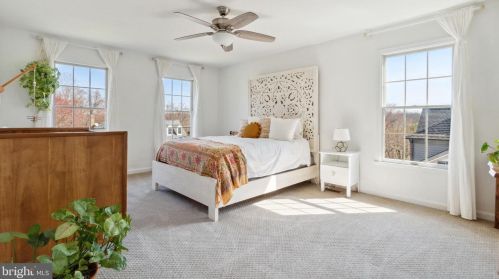 11824 Troika Ct, Woodbridge VA  22192-6282 exterior