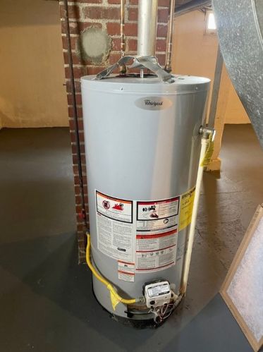 802 Locust St, New Castle PA  16101-2130 exterior