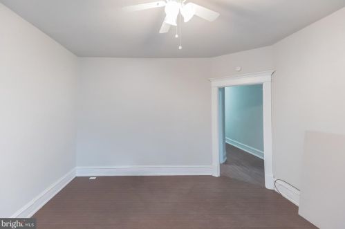 6015 Catharine St, Philadelphia, PA 19143-2305