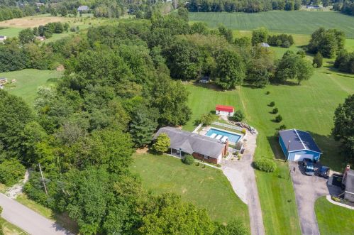 2240 Dean Rd, Mount Olive OH  45106-9440 exterior