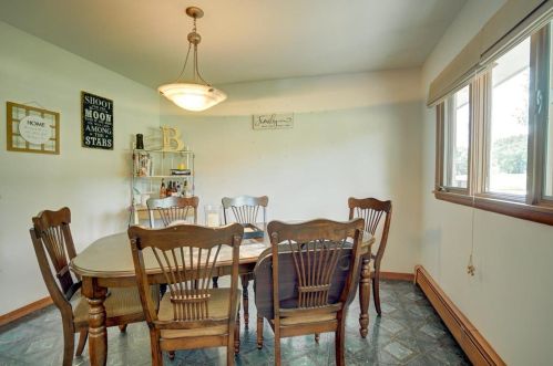 4154 9th Ave, Wisconsin Dells WI  53965-8831 exterior