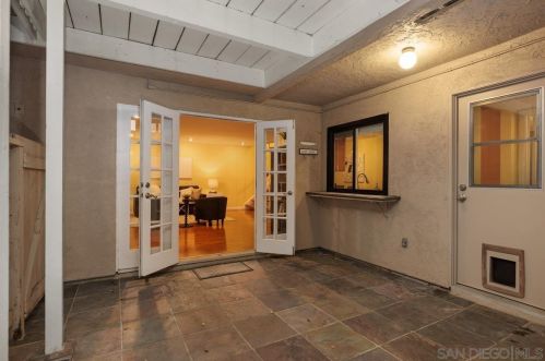 7938 Playmor Ter, San Diego, CA 92122-1708