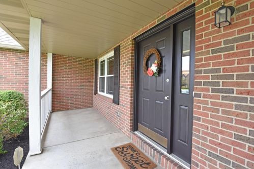 6755 Woodsedge Dr, Liberty Township, OH 45044