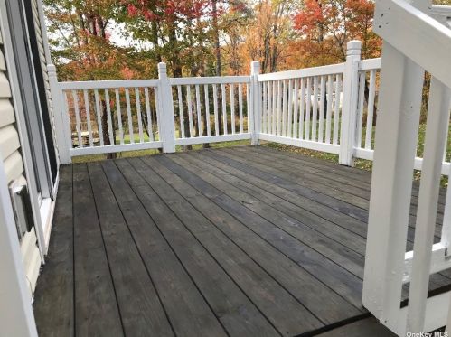 9 Birch St, Mountaindale NY  12763-5302 exterior