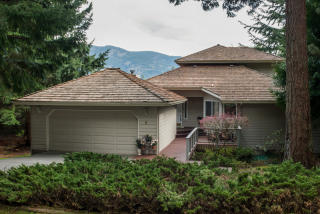 8 Horizon Hill Ln, Bellingham, WA 98229-7912