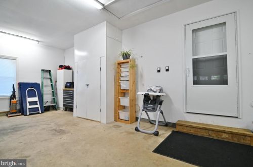 23 Bobby Ln, Edinburg VA  22824-2552 exterior