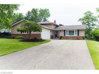 4105 Rose Dr, Brunswick, OH 44212-1619