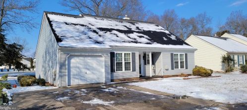 16 Stoney Dr, Dover, DE 19904-9705