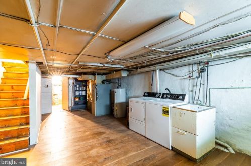 1214 Mercy St, Philadelphia PA 19148-2533 exterior