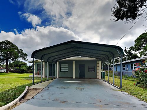 2909 Avenue, Fort Pierce FL  34947-2049 exterior