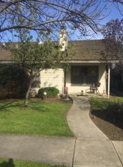 2285 10th Ave, Hanford, CA 93230-1554
