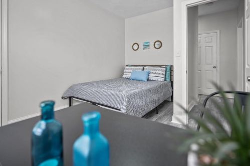 181 Mount Pleasant Ave, Providence RI  02908-3917 exterior