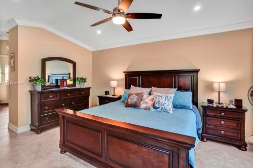 18125 21st St, Hollywood FL  33029-3030 exterior