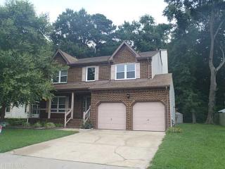 1106 Plantation Lakes Cir, Chesapeake VA  23320-8106 exterior
