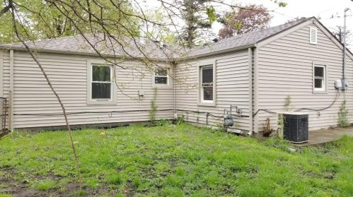 7450 Southeastern Ave, Hammond IN  46324-2925 exterior