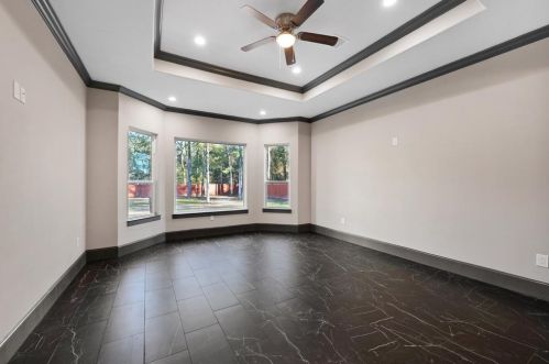 15475 Conroe Dr, Conroe TX 77384-3419 exterior