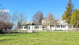218 Main St, Bridgewater, CT 06752-1538
