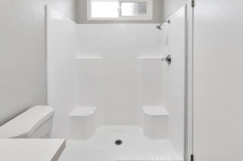 13689 Gemini St, Victorville CA  92392-9078 exterior