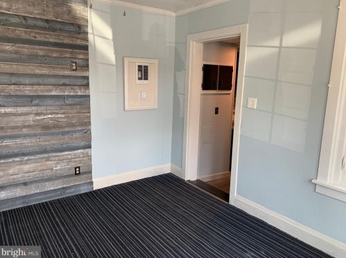 1723 Paxton St, Harrisburg PA 17104-2636 exterior