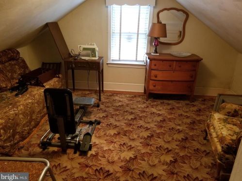 33049 Dupont Blvd, Frankford DE  19945-3800 exterior