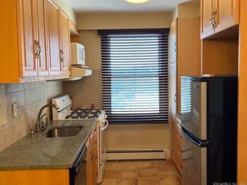 30 Glenbrook Rd, Stamford, CT 06902-2914