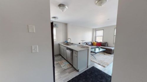 3038 Chartiers Ave, Pittsburgh, PA 15204-2260