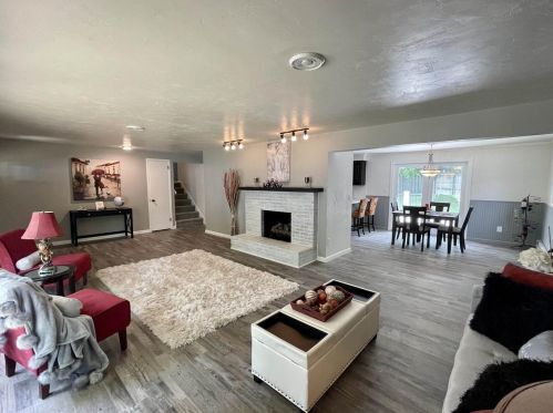 1361 Liberty St, Green Bay, WI 54304-3158