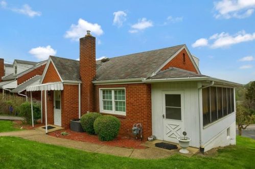 6616 Overlook St, Library, PA 15129-9587