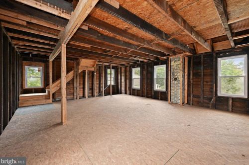 446 Billingsport Rd, West Deptford NJ  08066-2209 exterior