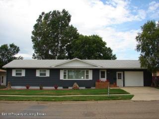 226 E St, Richardton, ND 58652-7050