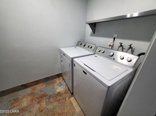 410 Hummingbird Dr, Lake Havasu City AZ  86403-4926 exterior