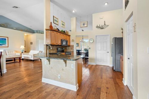176 Monterey Way, West Palm Beach FL  33411-7816 exterior