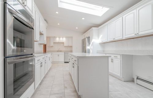 2100 Hidden Valley Dr, Crown Point, IN 46307-9386